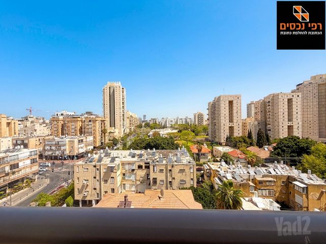 נווה רם, שיכון מזרחי
