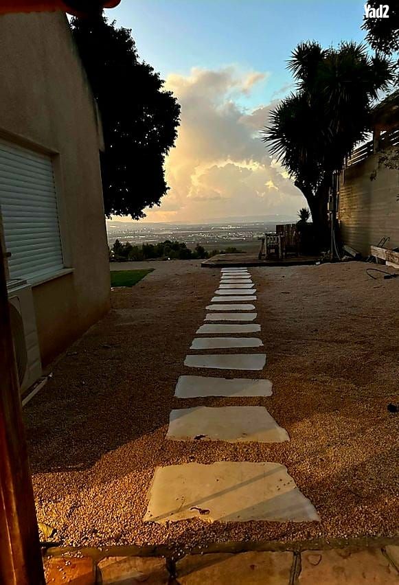 חצב 484