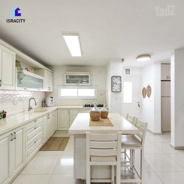 בית פרטי/ קוטג' למכירה בבית שמש (תיווך) — 2