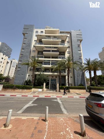 דירה