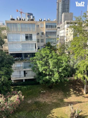 יעקב מוזר 