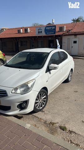 מודעת רכב מיצובישי אטראז'