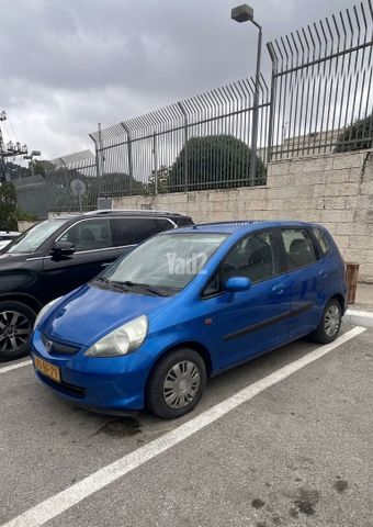 מודעת רכב הונדה ג'אז