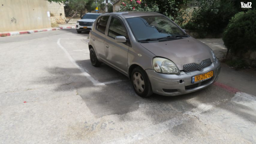 מודעת רכב טויוטה יאריס