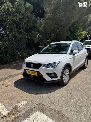מודעת רכב סיאט ארונה