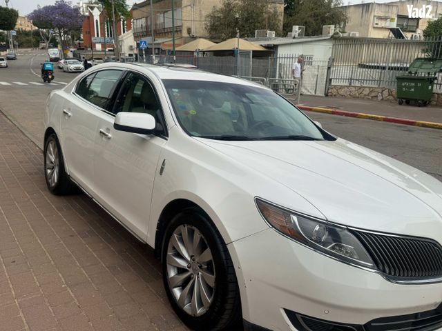 מודעת רכב לינקולן MKC