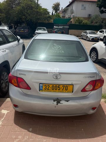 מודעת רכב טויוטה קורולה
