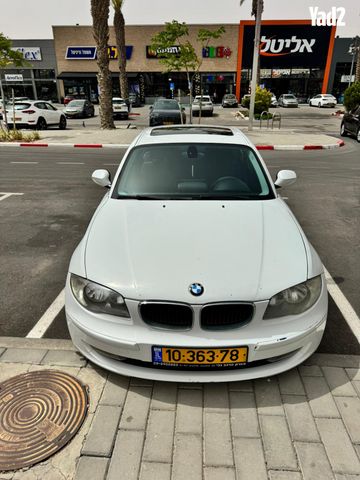 מודעת רכב ב מ וו סדרה 1