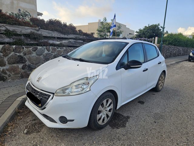 מודעת רכב פיג'ו 208