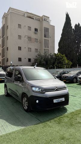 מודעת רכב סיטרואן ברלינגו