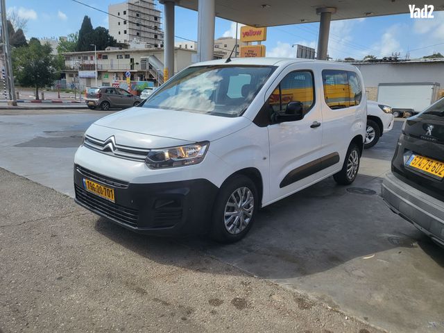 מודעת רכב סיטרואן ברלינגו