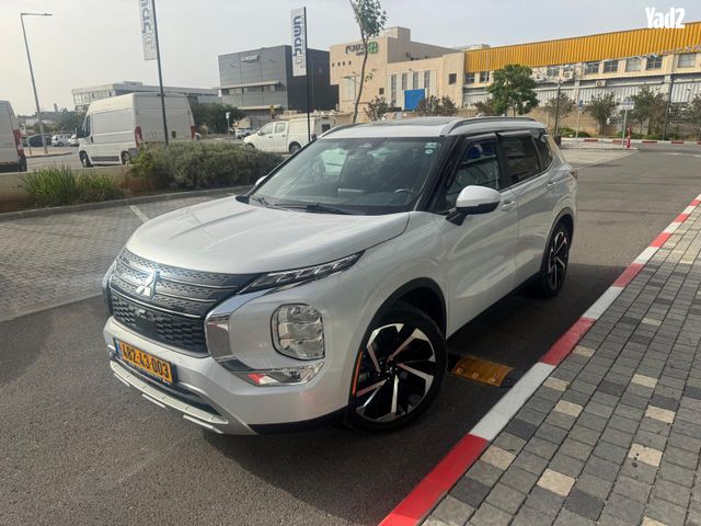 מודעת רכב מיצובישי אאוטלנדר 3