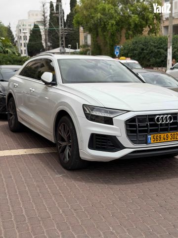 מודעת רכב אאודי Q8