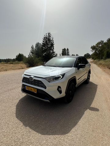 מודעת רכב טויוטה RAV4