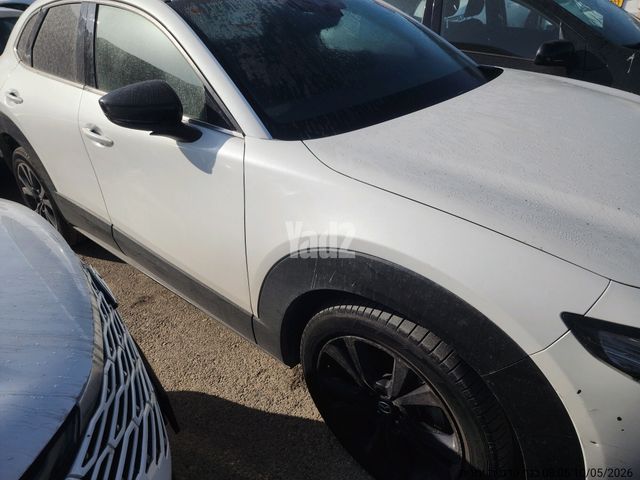 מודעת רכב מאזדה CX-30