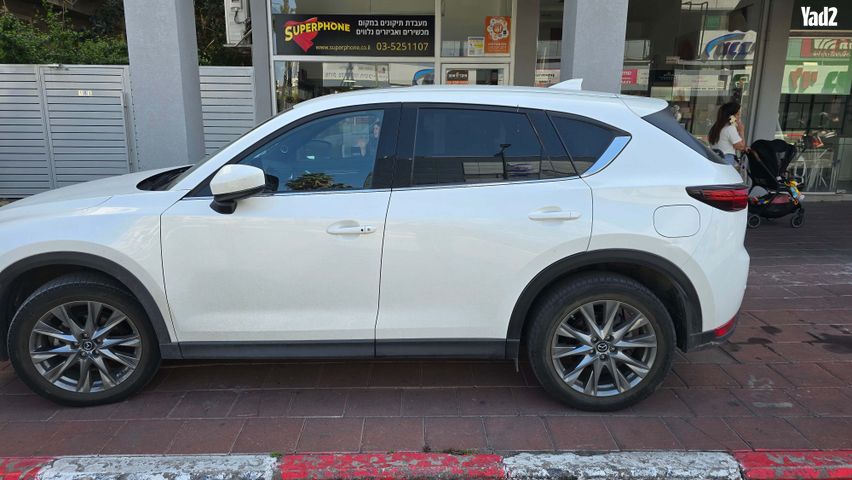 מודעת רכב מאזדה CX-5