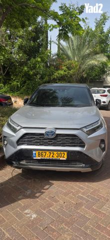 מודעת רכב טויוטה RAV4