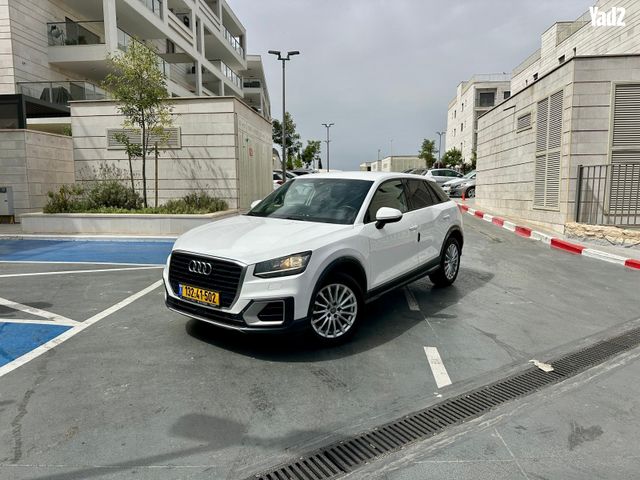 מודעת רכב אאודי Q2