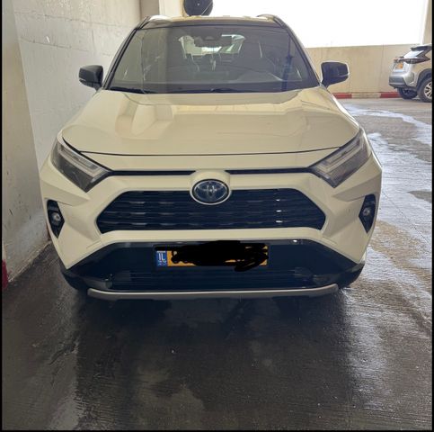 מודעת רכב טויוטה RAV4