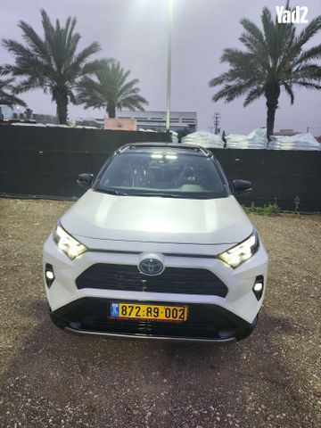 מודעת רכב טויוטה RAV4