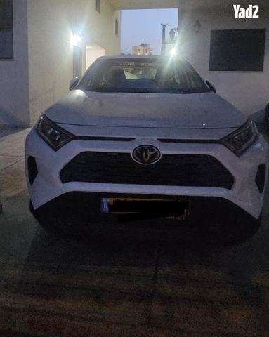 מודעת רכב טויוטה RAV4