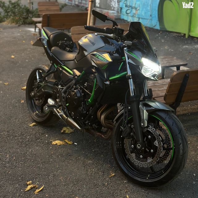 מודעת רכב קאוואסאקי Z650