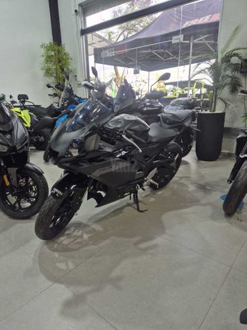 מודעת רכב ימאהה YZF-R3
