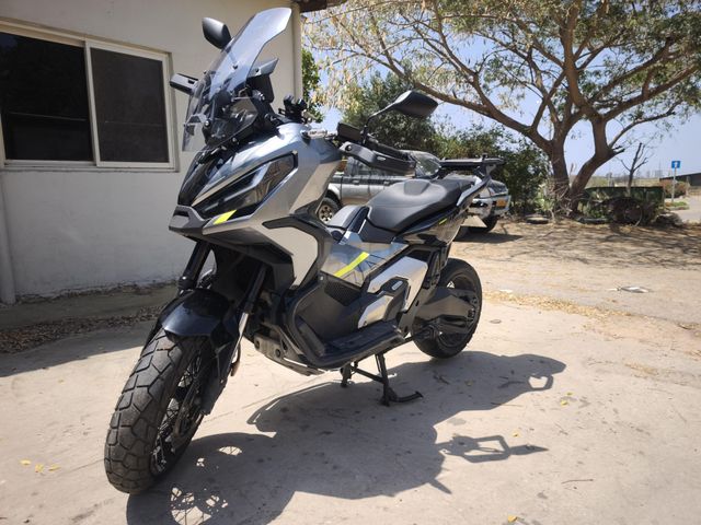 מודעת רכב הונדה X-ADV750