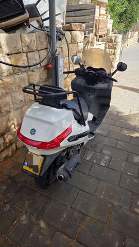 מודעת רכב פיאג'ו X-Evo 250