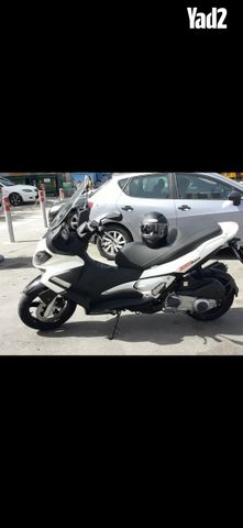 מודעת רכב אפריליה SR GT 200