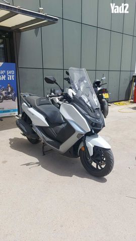 מודעת רכב סאן יאנג מקסים 400