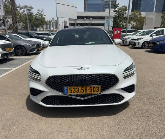 מודעת רכב ג'נסיס G70