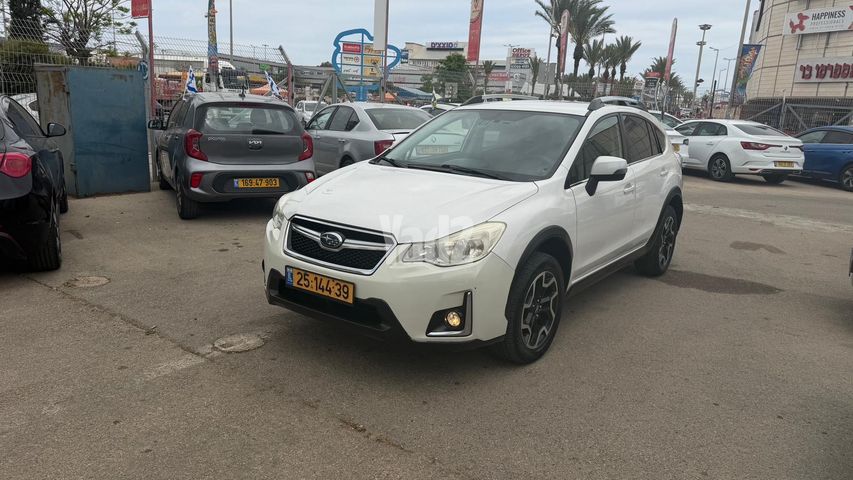 מודעת רכב סובארו XV