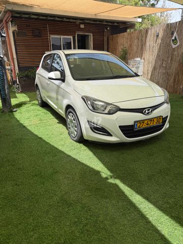 מודעת רכב יונדאי i20