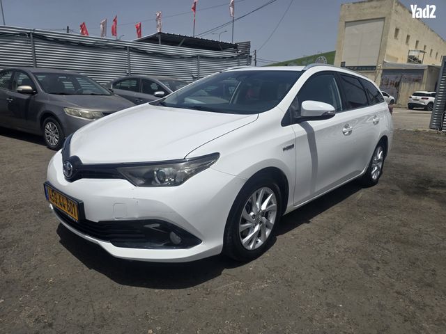 מודעת רכב טויוטה אוריס
