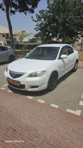 מודעת רכב מאזדה 3