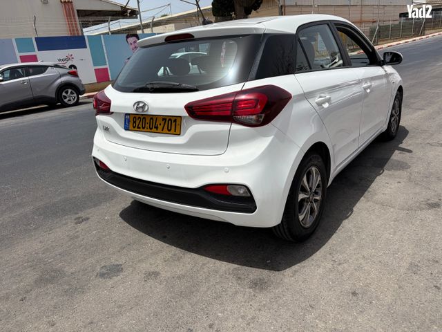 מודעת רכב יונדאי i20