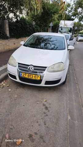 מודעת רכב פולקסווגן ג'טה 