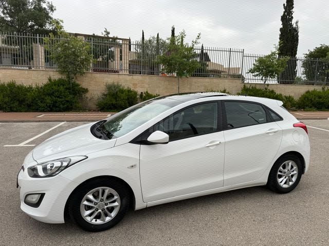 מודעת רכב יונדאי i30