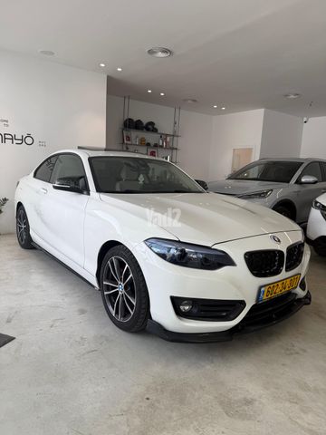 מודעת רכב ב מ וו סדרה 2