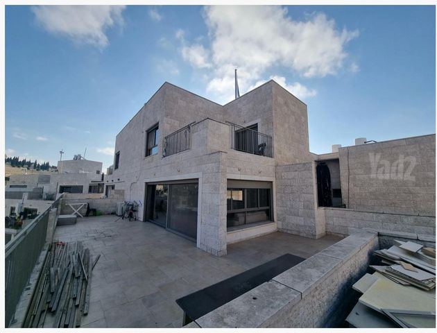 גג/ פנטהאוז למכירה בירושלים — 2