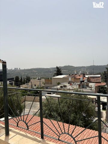 כרמים 17