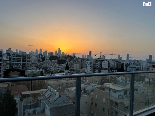 אלוף הניצחון 27