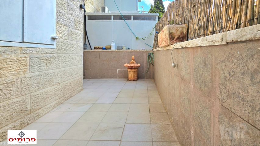 דירת גן למכירה בירושלים (תיווך) — 5