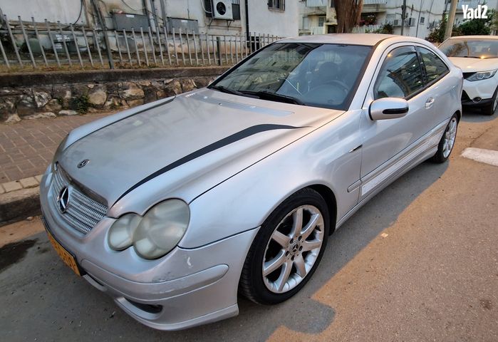 מודעת רכב מרצדס-בנץ C-class