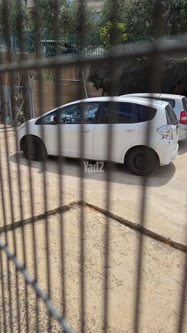 מודעת רכב הונדה ג'אז