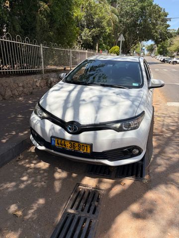 מודעת רכב טויוטה אוריס