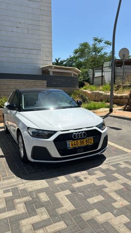 מודעת רכב אאודי A1