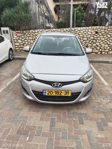 מודעת רכב יונדאי i20