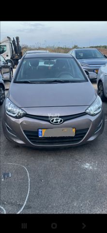 מודעת רכב יונדאי i20